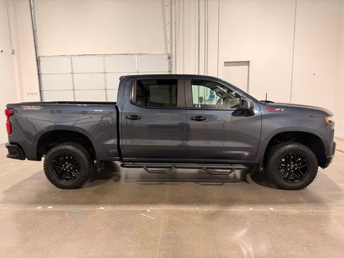 Used 2021 Chevrolet Silverado 1500 LT Trail Boss w/ Convenience Package II image 4
