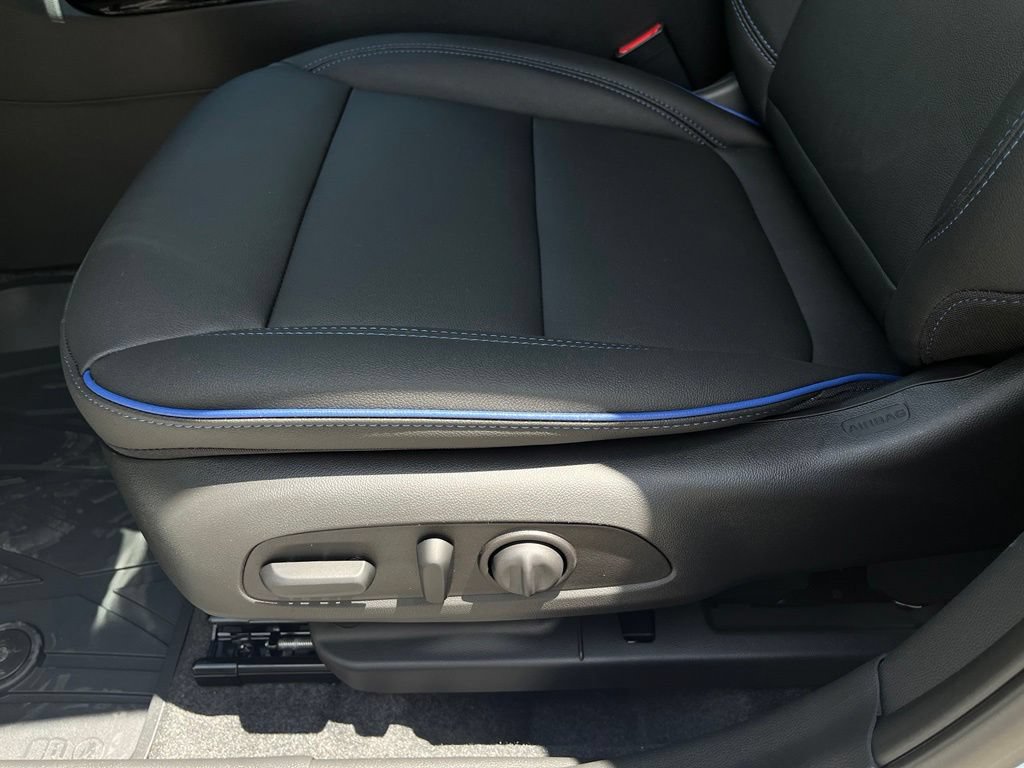 New 2026 Buick Envista Sport Touring w/ Convenience I Package FWD image 25