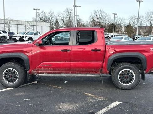 New 2026 Toyota Tacoma TRD Off-Road image 4