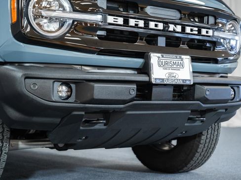 Used 2023 Ford Bronco Outer Banks image 11