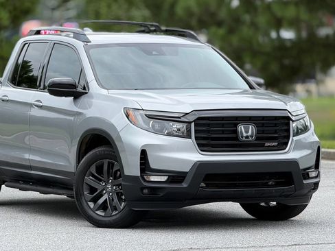 Used 2021 Honda Ridgeline Sport image 46