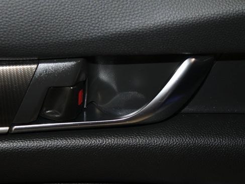 Used 2022 Honda Accord Sport image 8