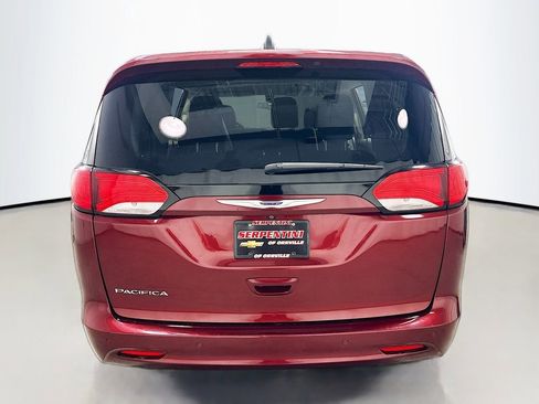 Used 2019 Chrysler Pacifica L FWD image 7