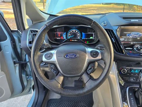 Used 2013 Ford C-MAX SEL image 25