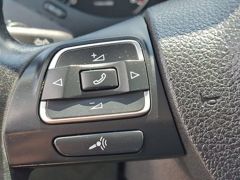 Used 2012 Volkswagen Jetta SE FWD image 21