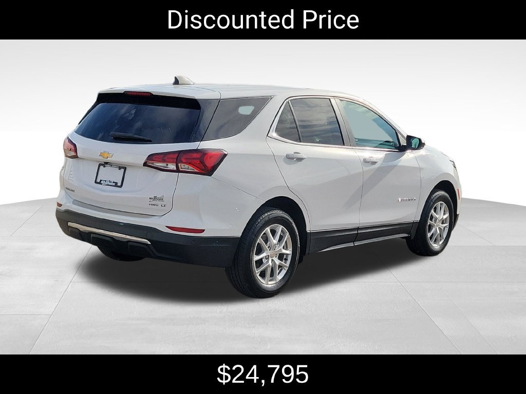 Used 2024 Chevrolet Equinox LT w/ LPO, Floor Liner Package AWD/4WD image 3