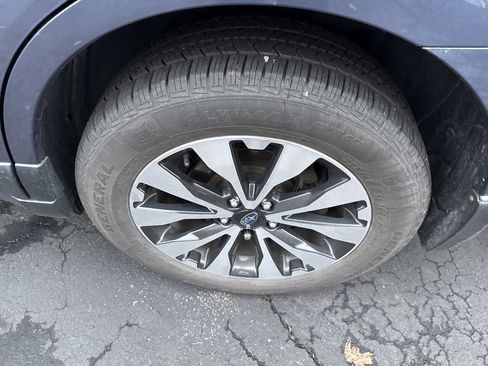 Used 2016 Subaru Outback 2.5i Limited image 53