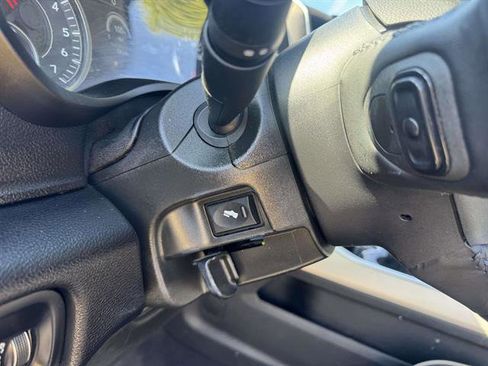 Used 2024 RAM 2500 Laramie image 11