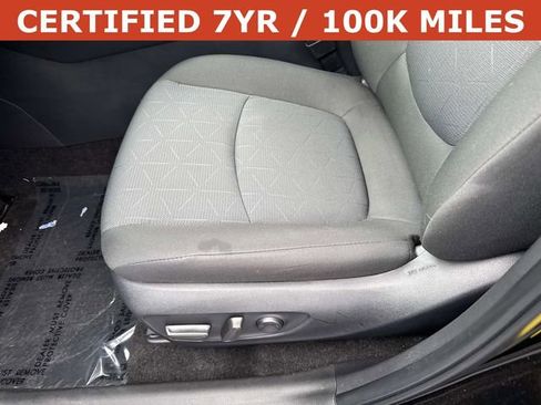 Used 2024 Toyota RAV4 XLE w/ Convenience Package image 15