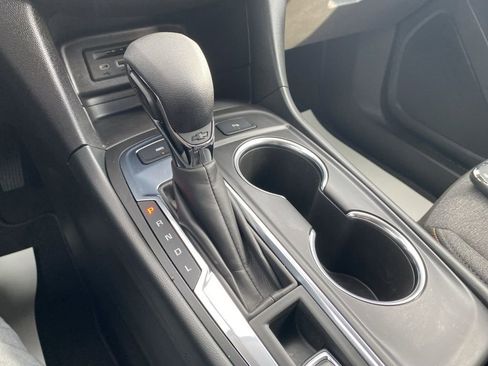 Used 2024 Chevrolet Equinox LT image 31