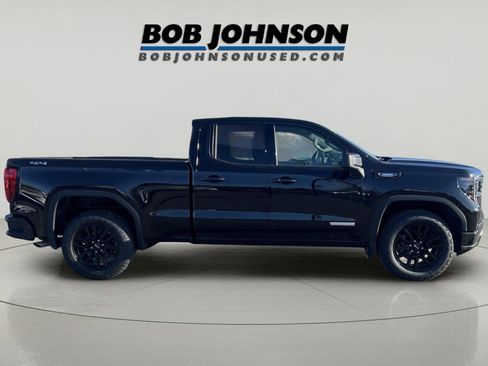 New 2025 GMC Sierra 1500 Elevation image 2