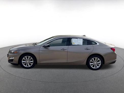 Used 2023 Chevrolet Malibu LT FWD image 9