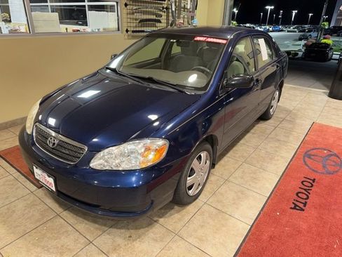 Used 2005 Toyota Corolla CE FWD image 4