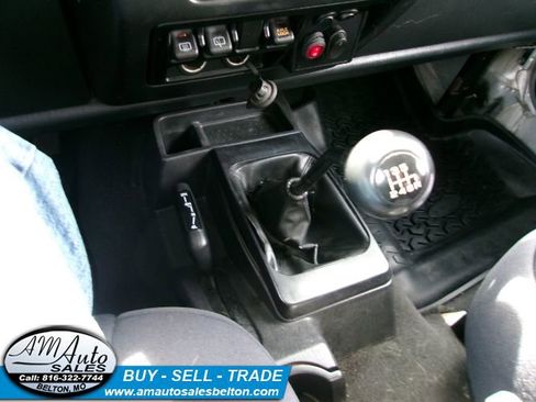 Used 2006 Jeep Wrangler Rubicon image 11
