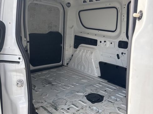 Used 2021 RAM ProMaster City Tradesman w/ Window Group 09 image 13