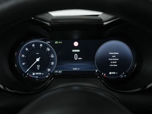 New 2024 Alfa Romeo Tonale Veloce w/ Active Assist Package image 25