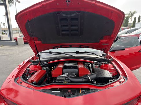 Used 2015 Chevrolet Camaro SS RWD image 44