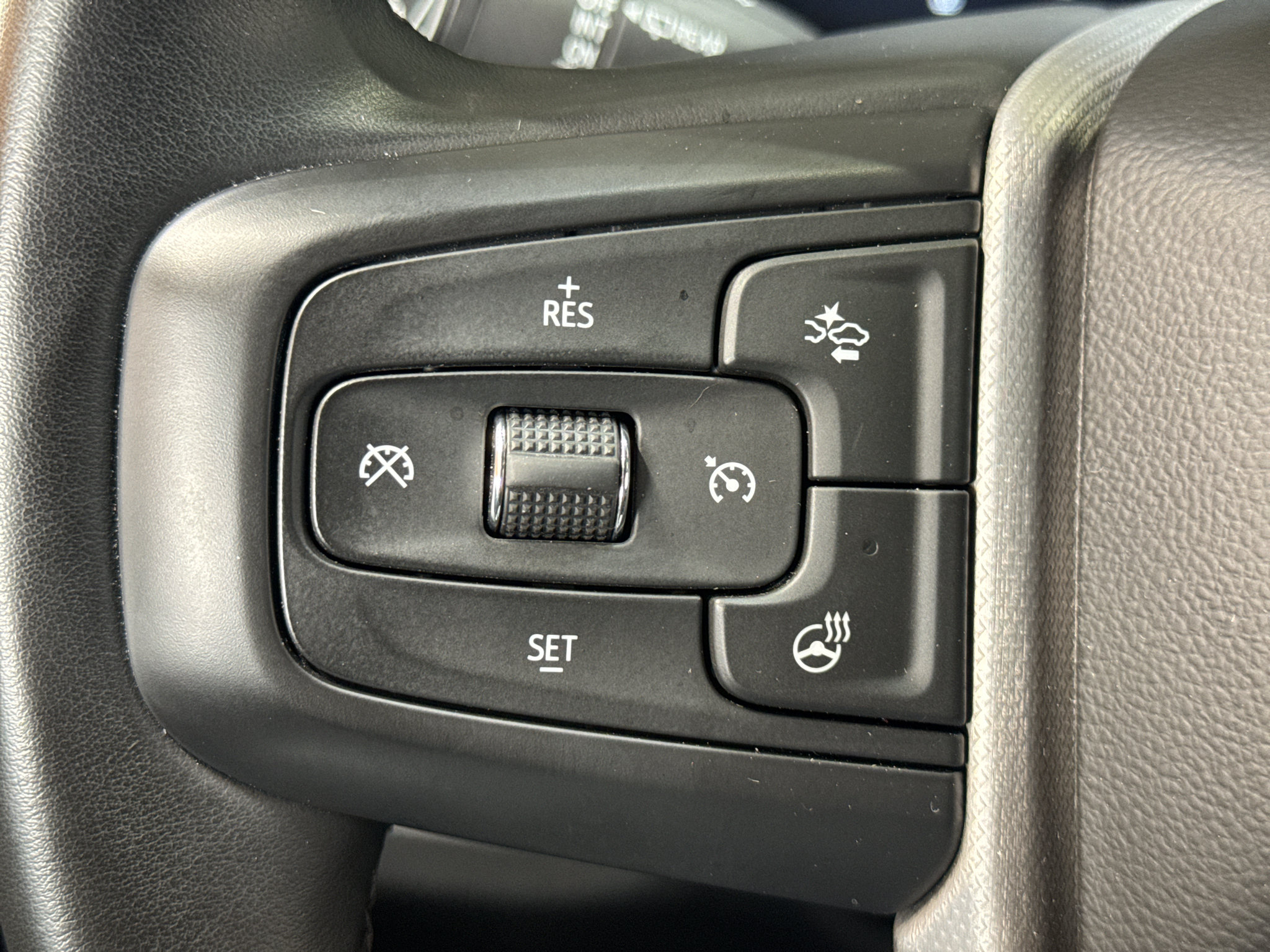 Used 2024 GMC Yukon Denali AWD/4WD image 27