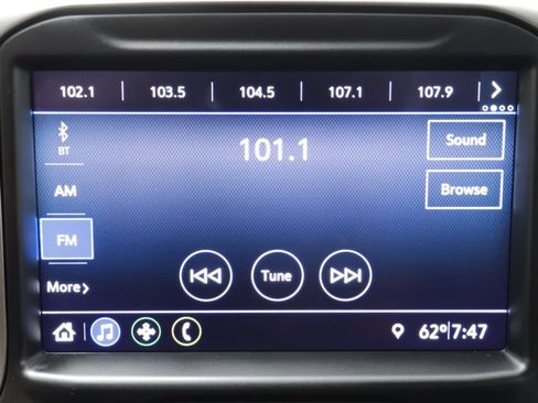 Used 2019 Chevrolet Silverado 1500 LT image 9