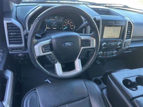 Used 2018 Ford F150 Lariat image 14
