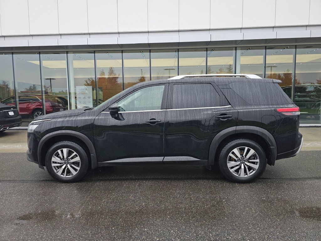 Used 2022 Nissan Pathfinder SL AWD/4WD image 4