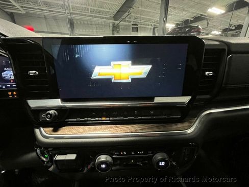 Used 2022 Chevrolet Silverado 1500 RST w/ Max Trailering Package image 24