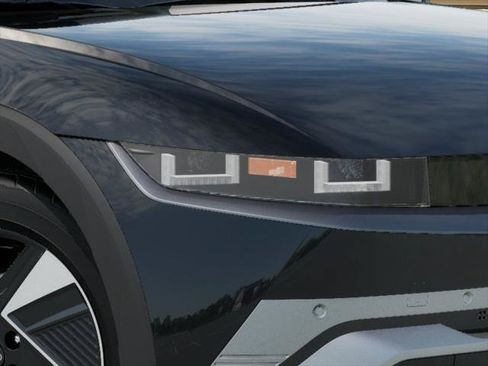 New 2026 Hyundai Ioniq 5 SEL RWD image 9