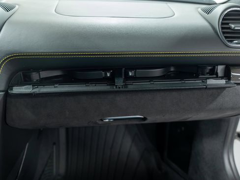 Used 2020 Porsche 718 Cayman GT4 image 74