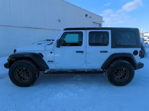 Used 2026 Jeep Wrangler Sport image 11