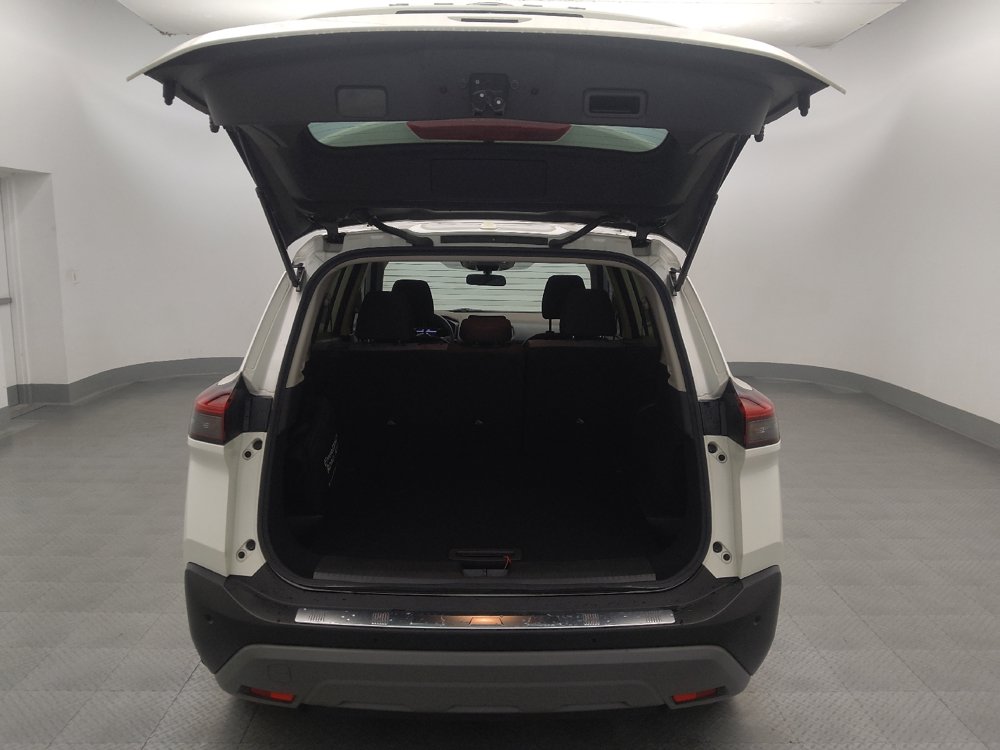 Used 2023 Nissan Rogue SV FWD image 29