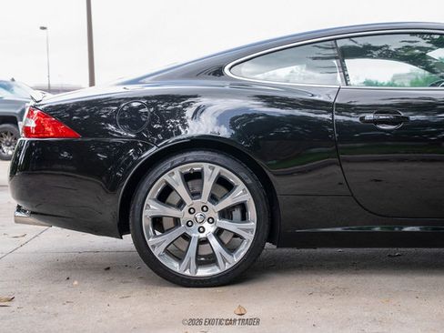 Used 2013 Jaguar XKR R RWD image 8