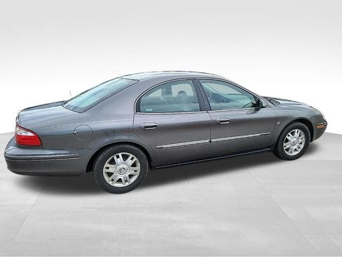 Used 2005 Mercury Sable LS FWD image 13