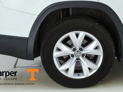 Used 2018 Volkswagen Atlas SE FWD image 13