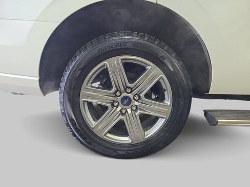 Used 2024 Ford Expedition Platinum AWD/4WD image 38