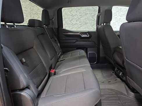 Used 2023 GMC Sierra 1500 Elevation image 16