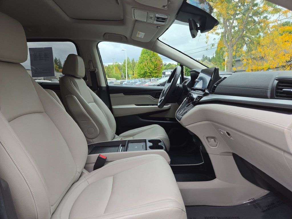 Used 2025 Honda Odyssey EX-L image 11