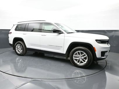 New 2026 Jeep Grand Cherokee L Laredo w/ MOPAR Finishing Package