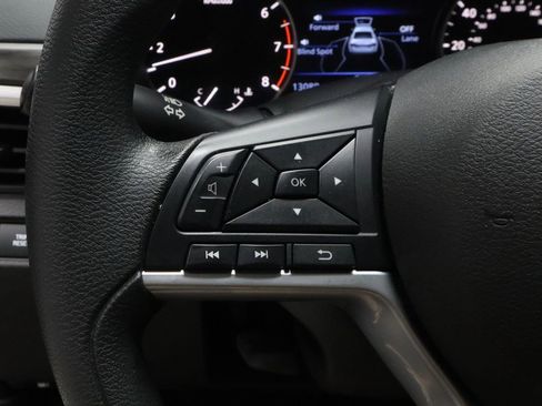 Certified 2025 Nissan Altima 2.5 SV image 27