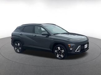 Used 2025 Hyundai Kona SEL video 2