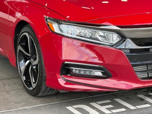 Used 2020 Honda Accord Sport image 8