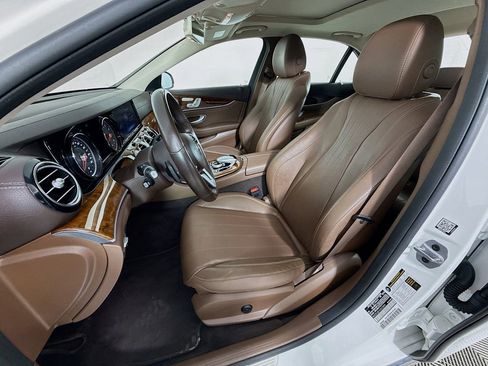Used 2019 Mercedes-Benz E 450 4MATIC Sedan image 22