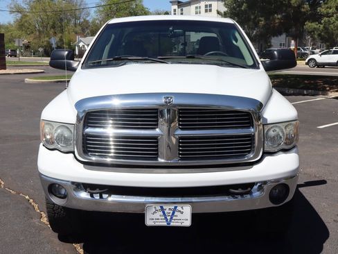 Used 2005 Dodge Ram 2500 Truck SLT image 12