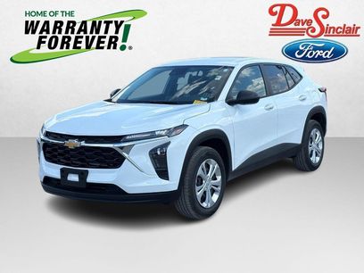 Used 2026 Chevrolet Trax LS w/ Driver Confidence Package