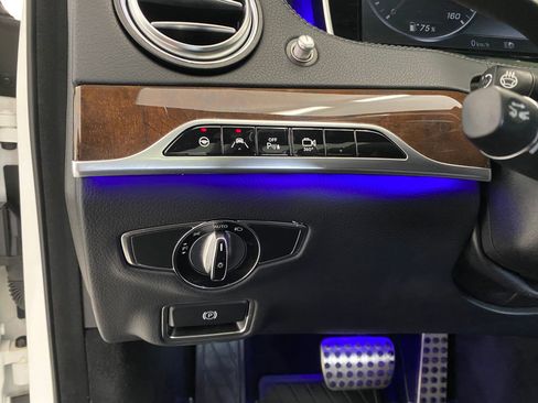 Used 2016 Mercedes-Benz S 550 4MATIC Sedan image 18