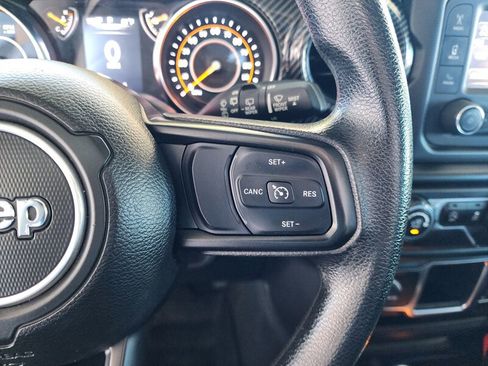 Used 2020 Jeep Wrangler Unlimited Sport image 34