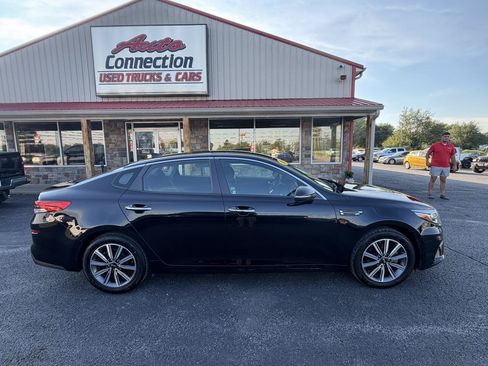Used 2019 Kia Optima LX w/ LX 17" Wheel Package FWD image 3