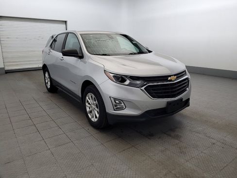 Used 2020 Chevrolet Equinox LS w/ LS Convenience Package AWD/4WD image 13