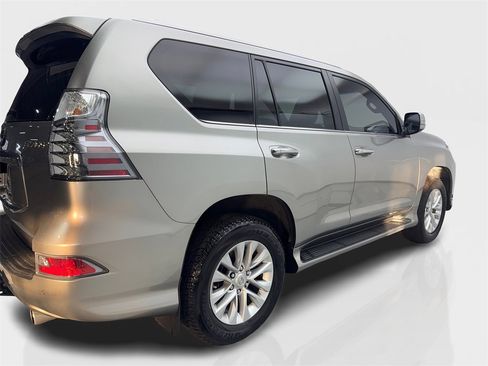 Used 2021 Lexus GX 460 Premium image 13