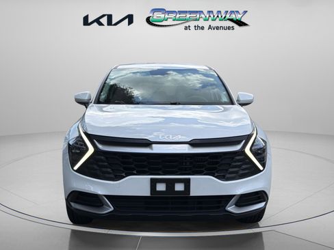 Certified 2024 Kia Sportage LX AWD/4WD image 3