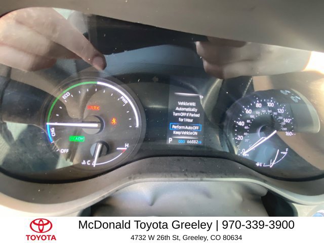 Used 2023 Toyota Sienna XLE FWD image 15